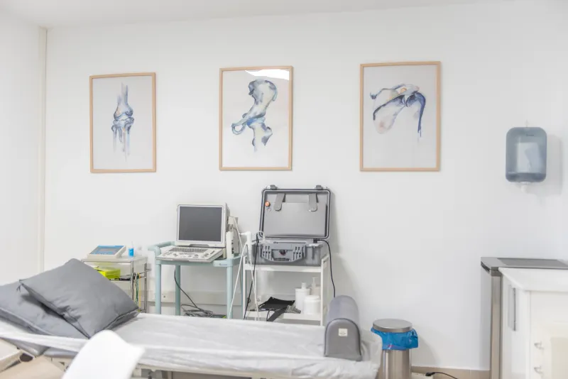 Equipamiento de fisioterapia en Korpo Salud, La Laguna
